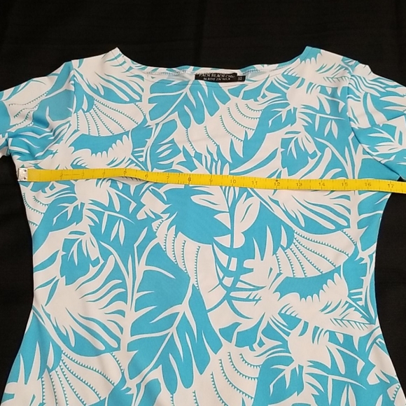 Palm Beach Chic Tropical Print Shift Dress 3/4 sleeves , Resort style.  Size XS - Picture 7 of 9